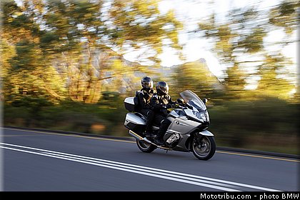 bmw_k1600gt_2011_0026.jpg