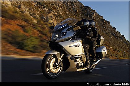 bmw_k1600gt_2011_0032.jpg