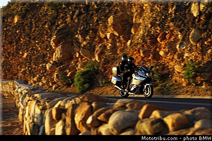 bmw_k1600gt_2011_0045.jpg