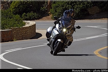 bmw_k1600gt_2011_0057.jpg
