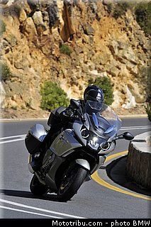 bmw_k1600gt_2011_0101.jpg