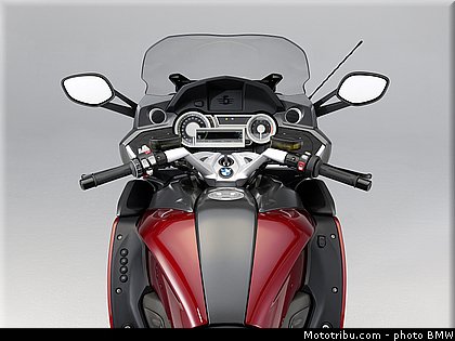 bmw_k1600gt_2011_0193.jpg
