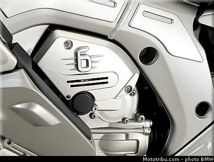 bmw_k1600gt_2011_0218.jpg