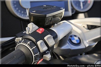 bmw_k1600gt_2011_0234.jpg