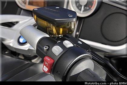 bmw_k1600gt_2011_0235.jpg