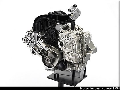 bmw_k1600gt_2011_0262.jpg
