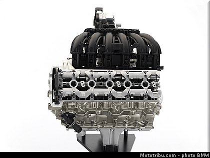 bmw_k1600gt_2011_0264.jpg