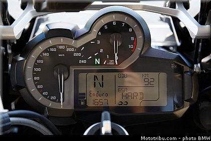 bmw_r_1200_gs_adventure_2014_0103.jpg