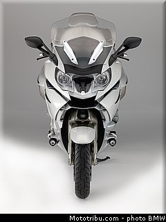 bmw_2014_k_1600_gtl_exclusive_007.jpg