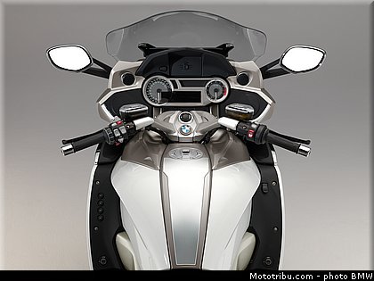 bmw_2014_k_1600_gtl_exclusive_009.jpg