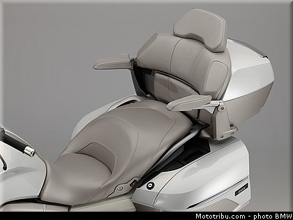 bmw_2014_k_1600_gtl_exclusive_016.jpg