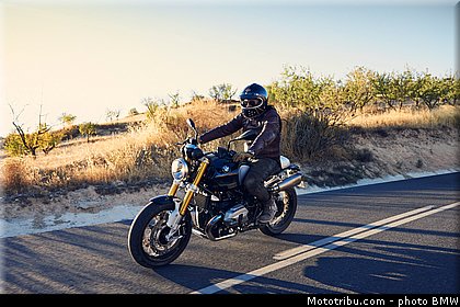 bmw_2014_r_nine_t_0003.jpg