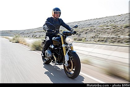 bmw_2014_r_nine_t_0015.jpg