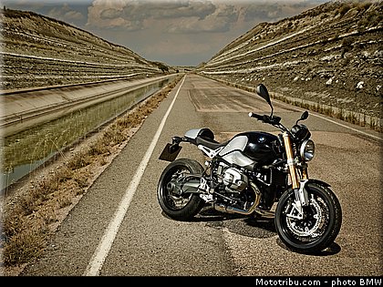 bmw_2014_r_nine_t_0026.jpg