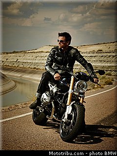 bmw_2014_r_nine_t_0035.jpg