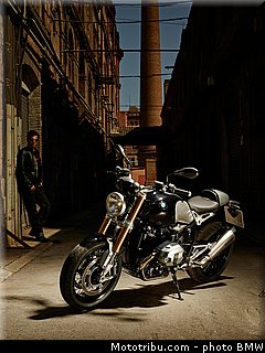 bmw_2014_r_nine_t_0062.jpg