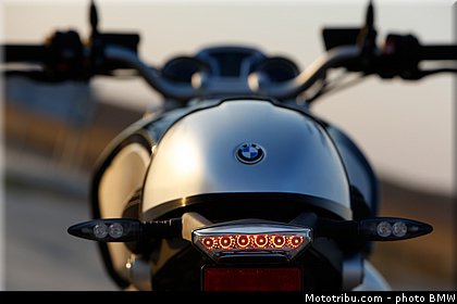 bmw_2014_r_nine_t_0079.jpg