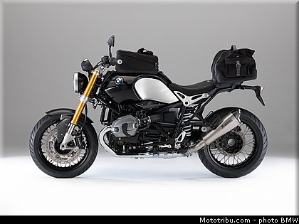 bmw_2014_r_nine_t_0100.jpg