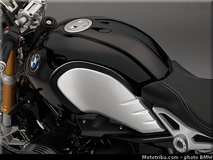 bmw_2014_r_nine_t_0111.jpg