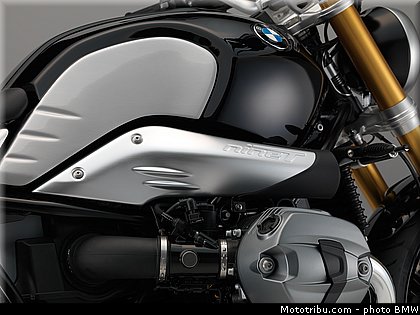 bmw_2014_r_nine_t_0112.jpg