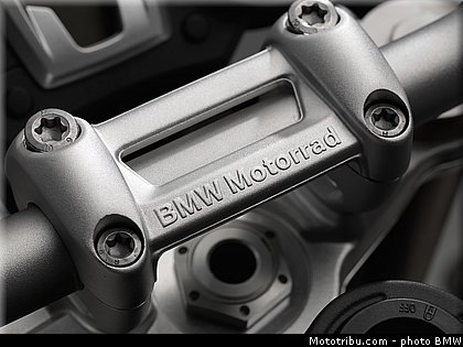 bmw_2014_r_nine_t_0114.jpg
