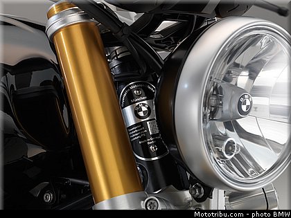bmw_2014_r_nine_t_0119.jpg