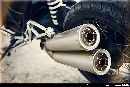 bmw_2014_r_nine_t_0127.jpg