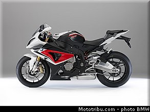 bmw_2014_s_1000_rr_03.jpg