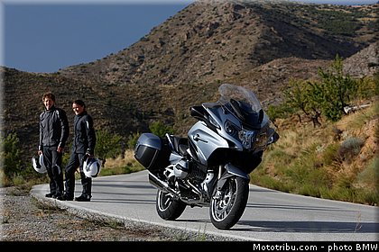 bmw_2014_r_1200_rt_0025.jpg