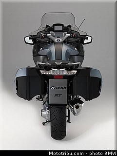 bmw_2014_r_1200_rt_0063.jpg
