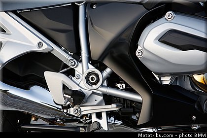bmw_2014_r_1200_rt_0068.jpg