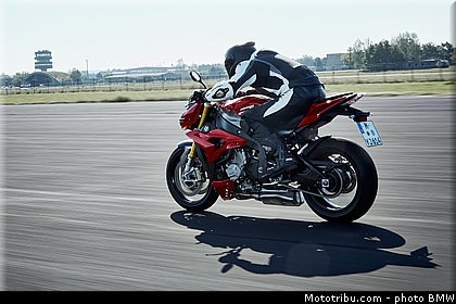 bmw_2014_s_1000_r_0014.jpg