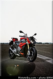 bmw_2014_s_1000_r_0035.jpg