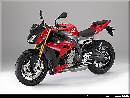 bmw_2014_s_1000_r_0048.jpg