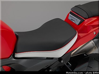 bmw_2014_s_1000_r_0090.jpg