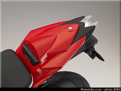 bmw_2014_s_1000_r_0093.jpg