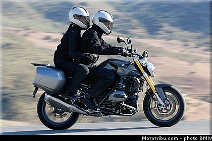 bmw_r_1200_r_2015_0035.jpg