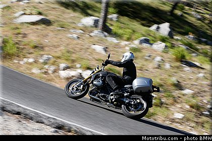 bmw_r_1200_r_2015_0046.jpg