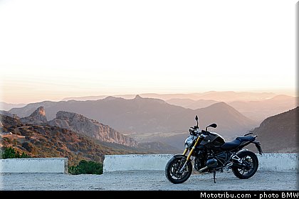 bmw_r_1200_r_2015_0051.jpg