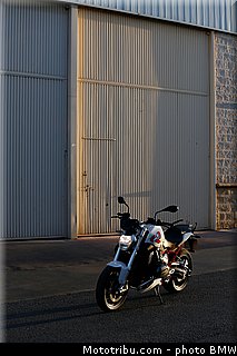 bmw_r_1200_r_2015_0060.jpg