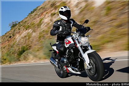 bmw_r_1200_r_2015_0065.jpg