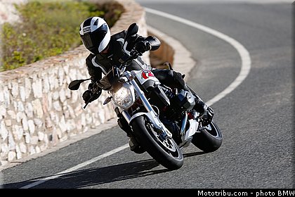 bmw_r_1200_r_2015_0069.jpg