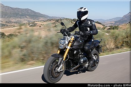 bmw_r_1200_r_2015_0075.jpg