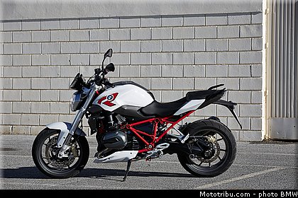 bmw_r_1200_r_2015_0082.jpg