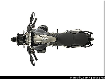bmw_r_1200_r_2015_0106.jpg