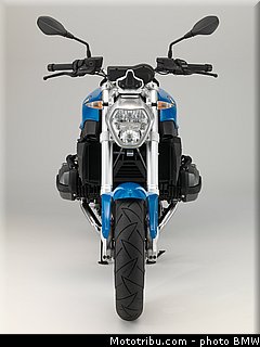 bmw_r_1200_r_2015_0112.jpg