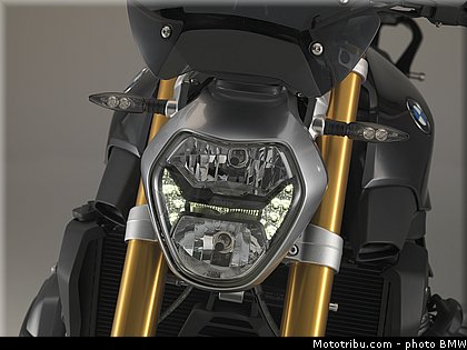 bmw_r_1200_r_2015_0117.jpg