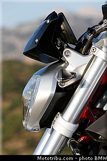 bmw_r_1200_r_2015_0121.jpg