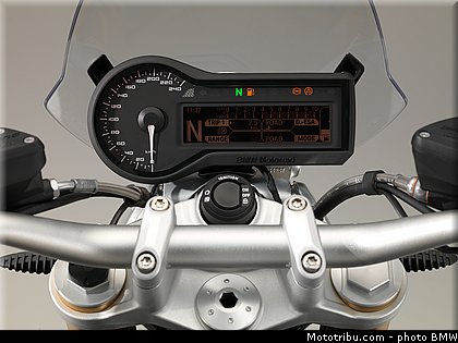 bmw_r_1200_r_2015_0158.jpg