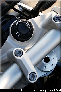 bmw_r_1200_r_2015_0161.jpg